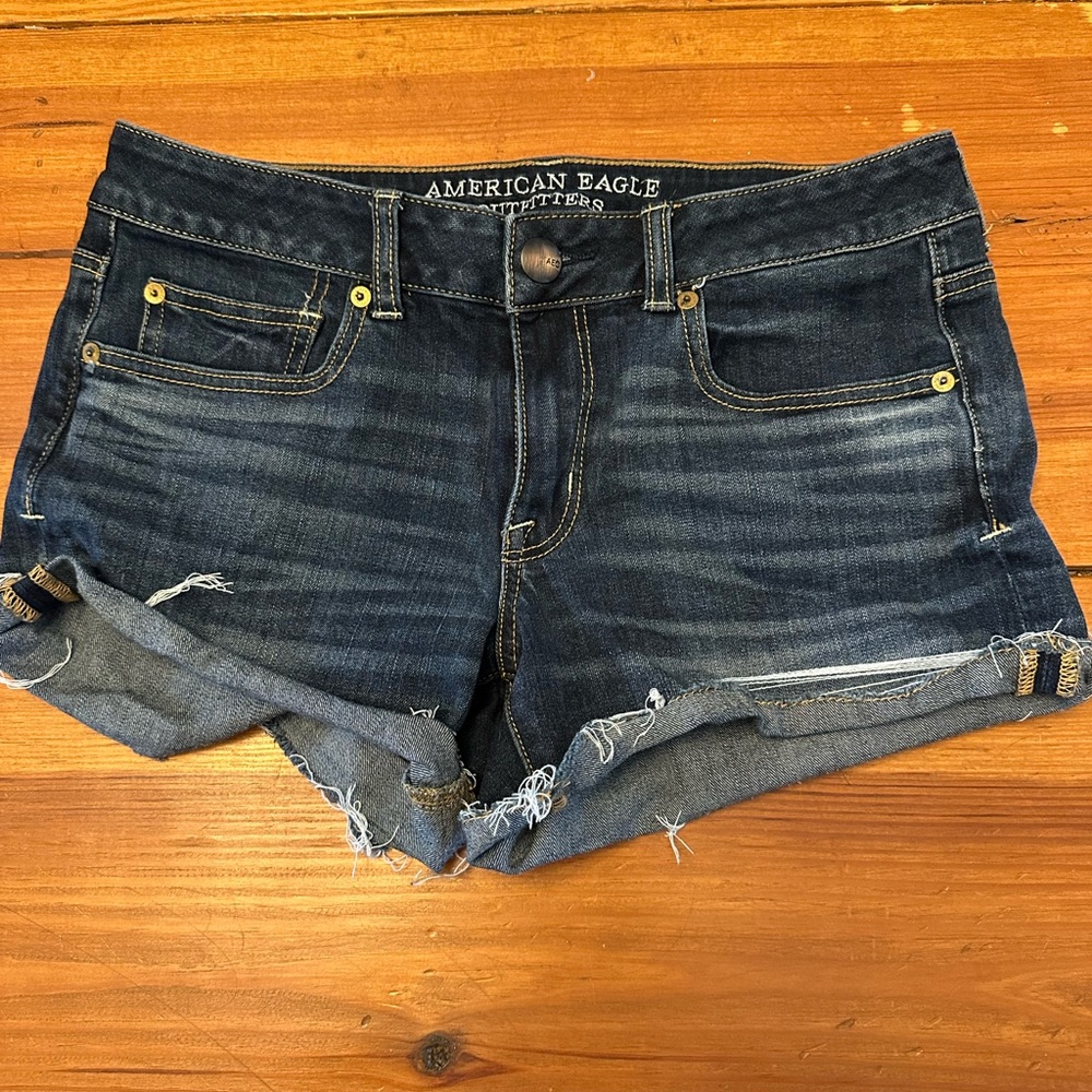 American Eagle Outfitters Women's Blue Denim Shorts